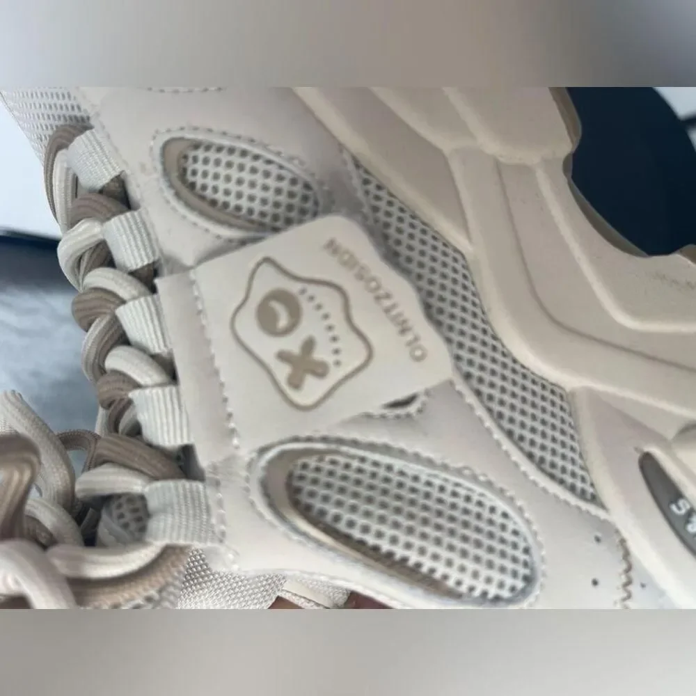 N/A cream size color