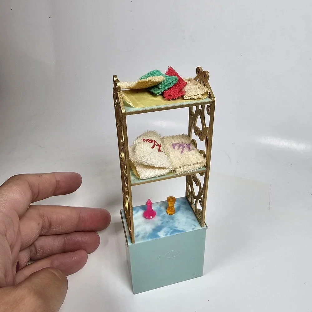 ideal vintage dollhouse
