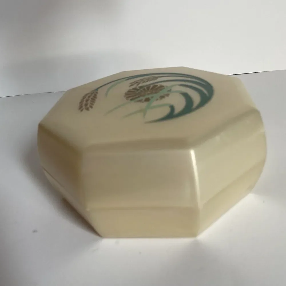 Vtg Merle Norman Cosmetics Octagon Celluloid Powder Box Floral &‎ Wheat Design