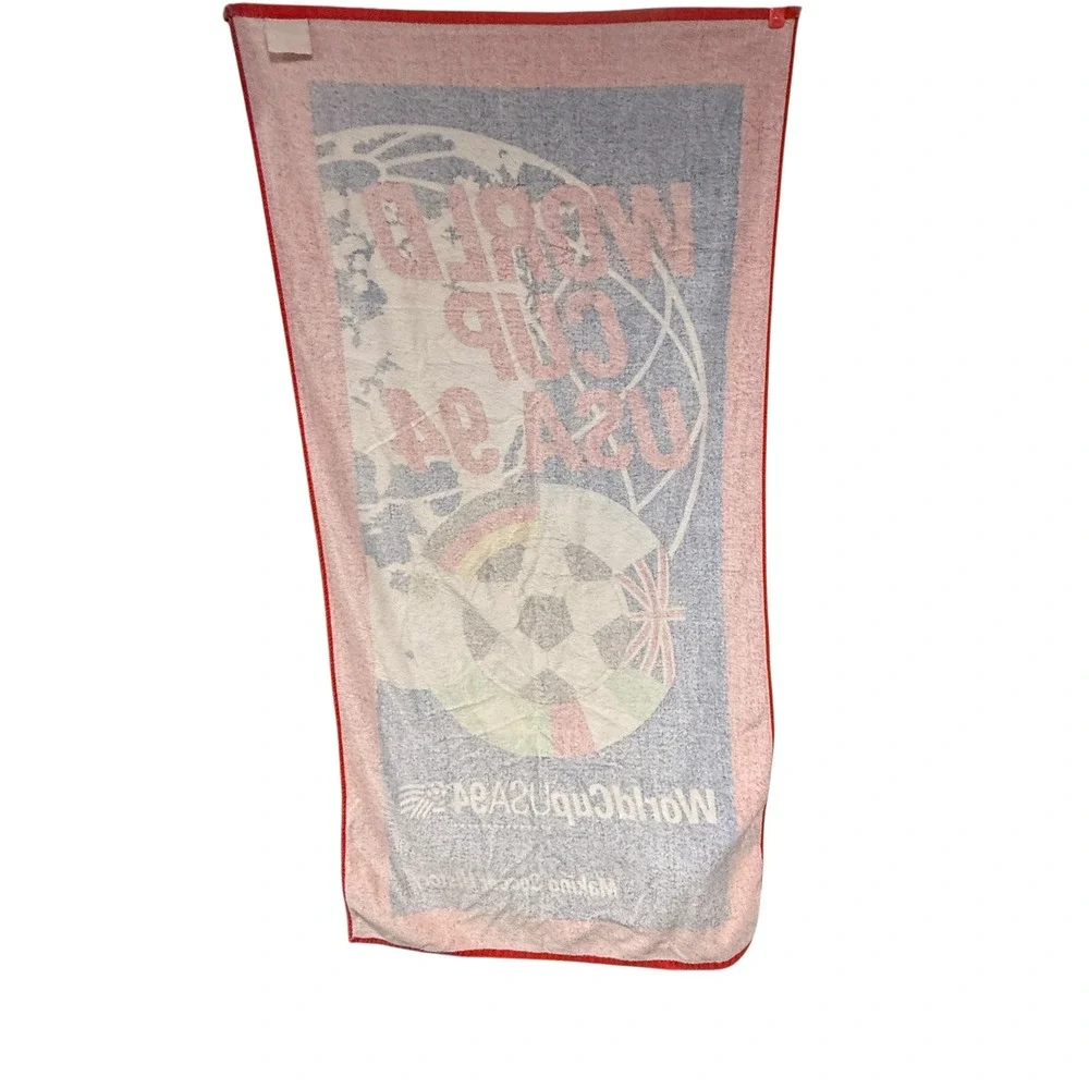 Vintage 1994 FIFA World Cup USA‎ Soccer Beach Towel Red Blue White 57x30 90s