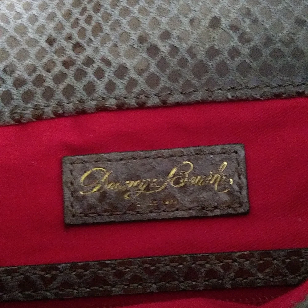 Dooney & Bourke authentic dooney