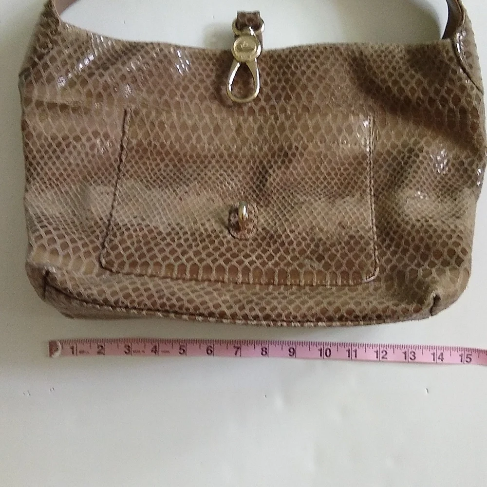 Dooney & Bourke authentic dooney