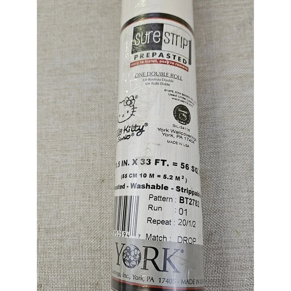 Hello Kitty by Sanrio double roll