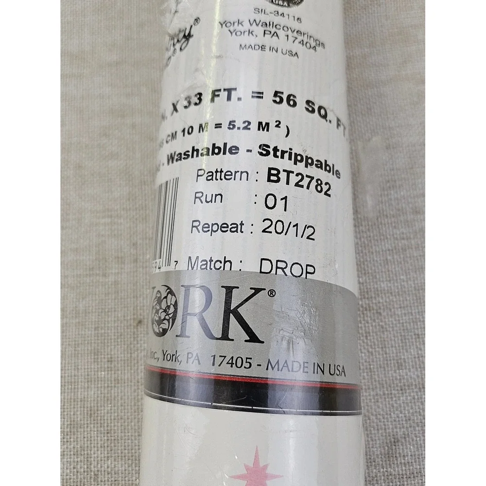 Hello Kitty by Sanrio double roll