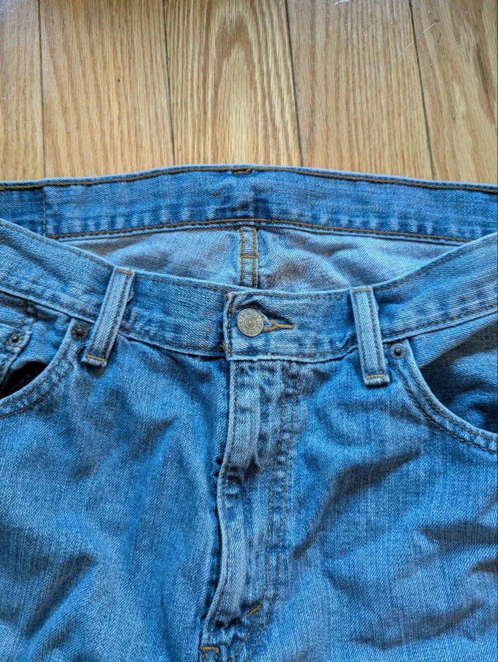 Levis levi men