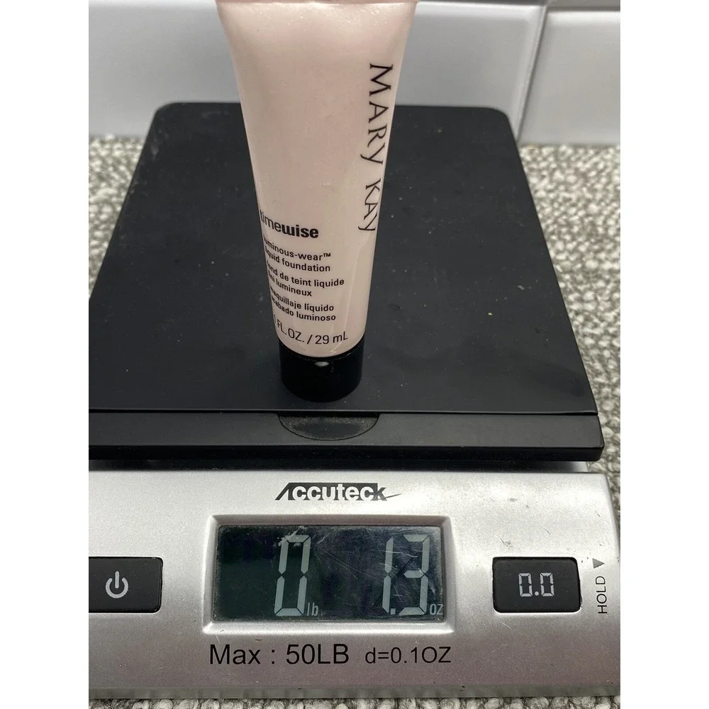 Mary Kay Timewise Foundation Luminous Wear NEW‎ W/O Box Normal to Dry Ivory 4