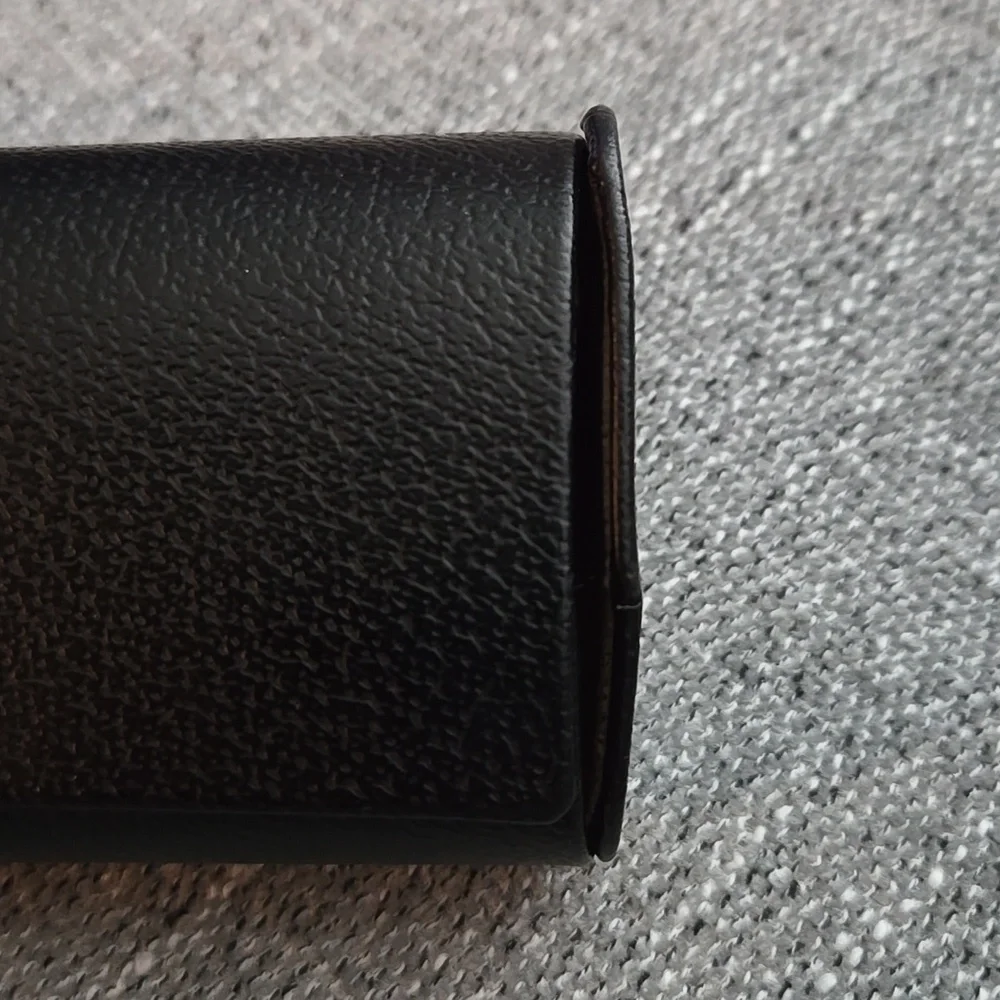 Burberry pre owned