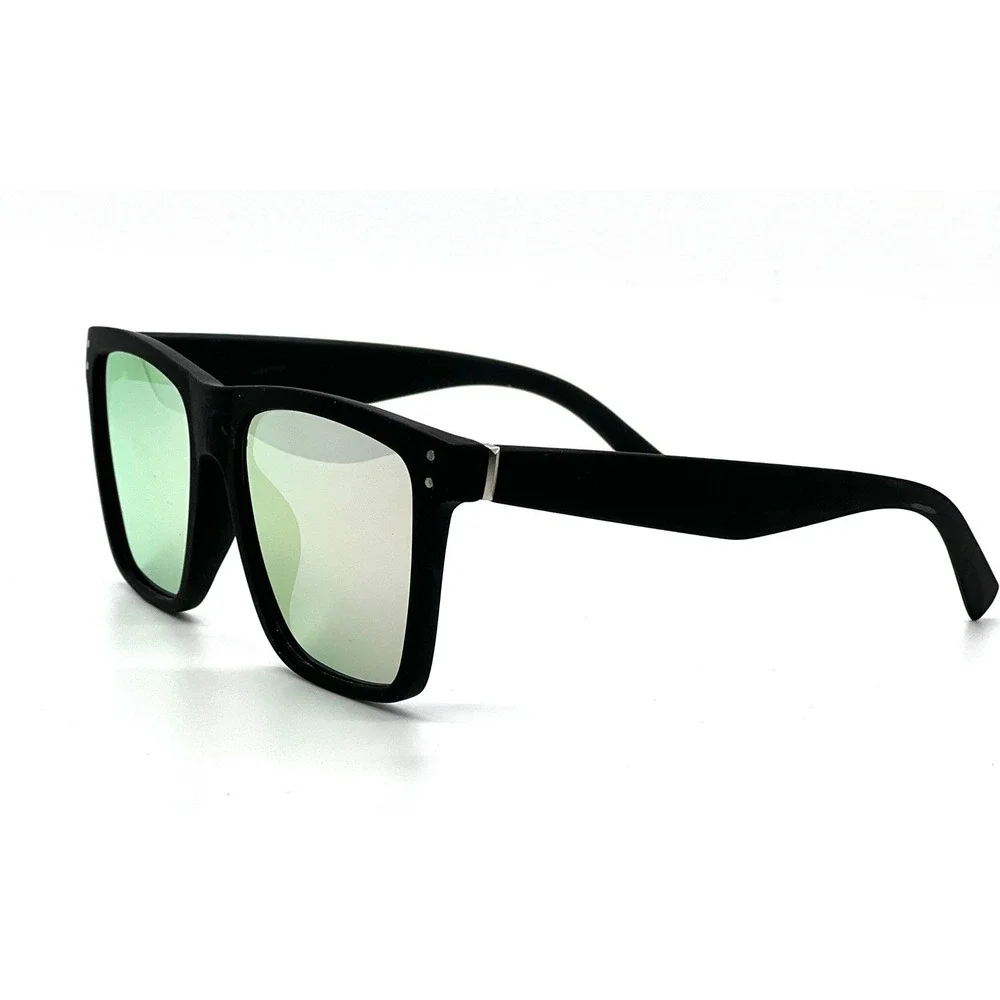 N/A stylish sunglasses