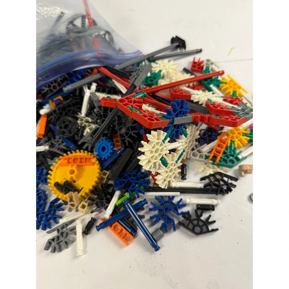 KNEX Building Toy Pieces Parts Bulk Lot Rods Connectors Gears 1lb 8.4oz Mixed