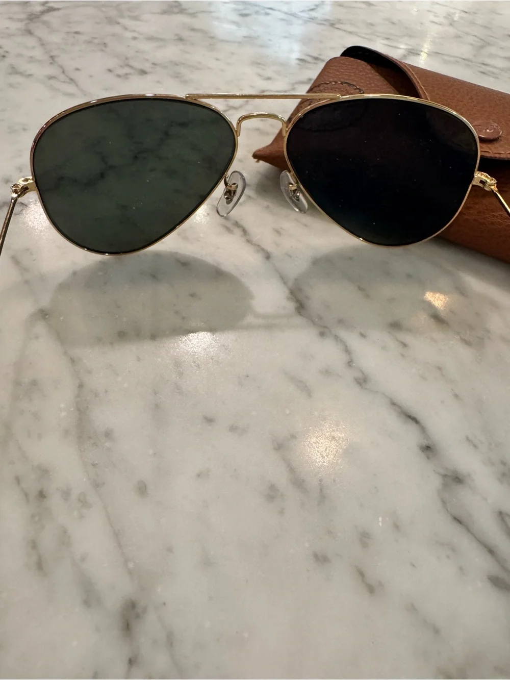 Ray-Ban Classic Aviator Sunglasses RB3025 polarized lenses-unworn