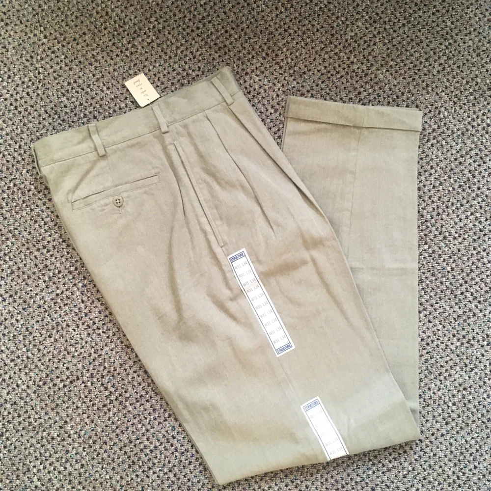 Structure herringbone tan men’s pants 31W 34L pleated new nwt cuffs 11