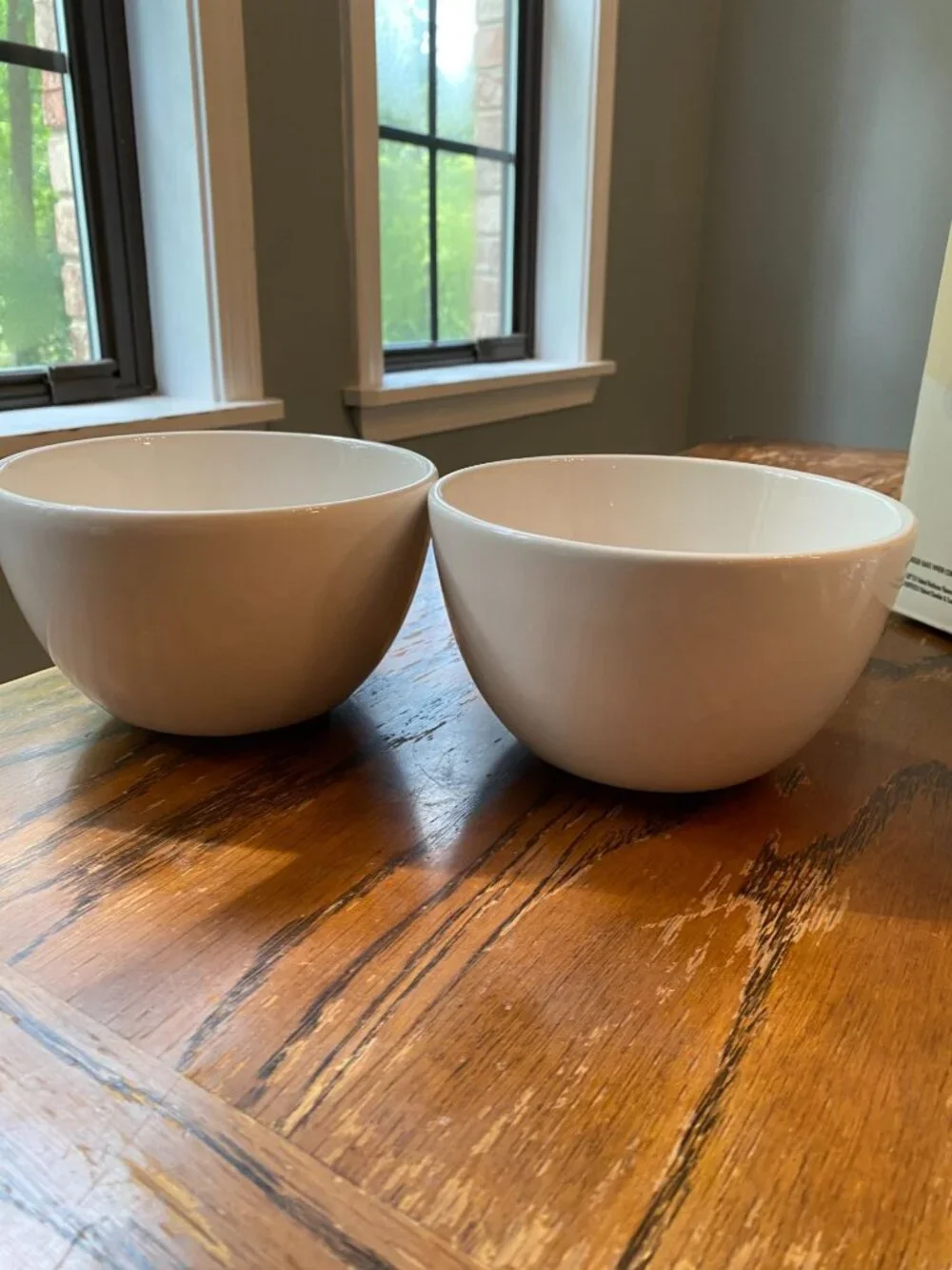 Pottery Barn Sausalito Blanca White Bowls Set Of 2 Microwave & Dishwasher Safe