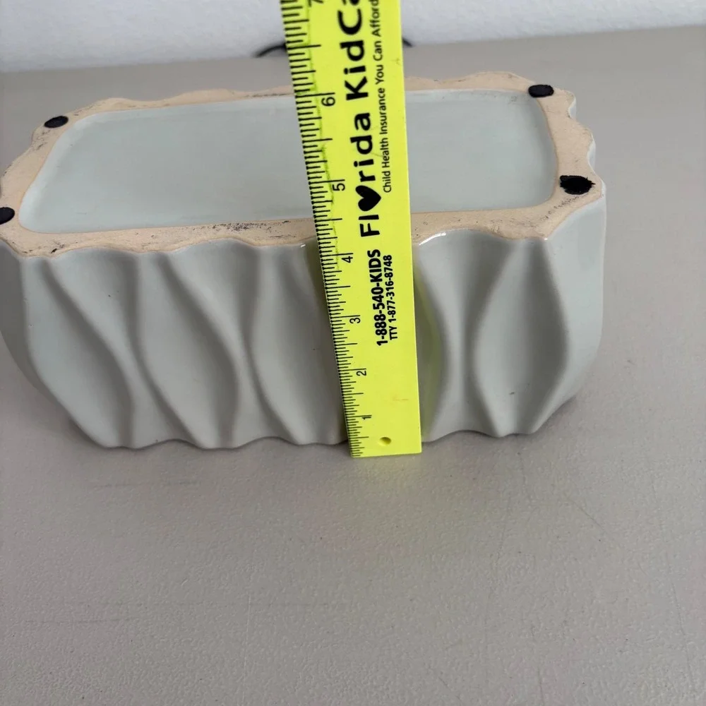 Modern Light Gray Wavy Scalloped Rectangular Ceramic Planter Succulent Pot 8.5in