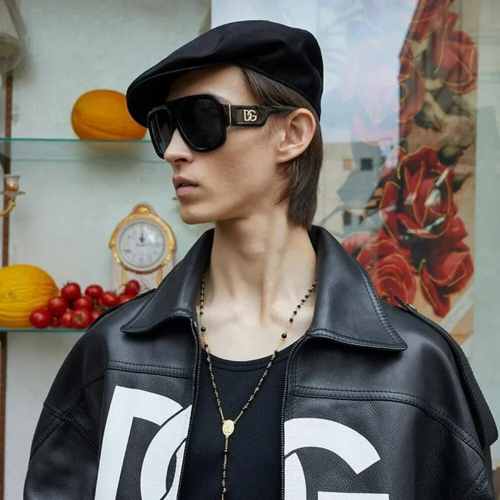 Dolce & Gabbana reposhing this