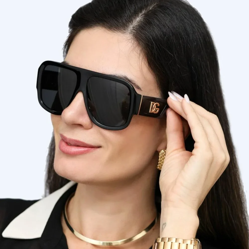 Dolce & Gabbana reposhing this