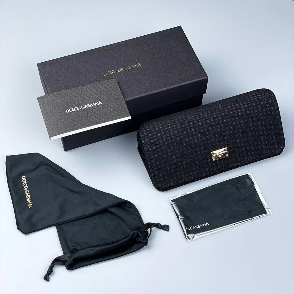 Dolce & Gabbana reposhing this