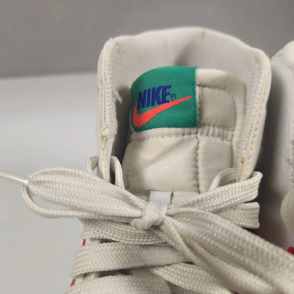 Nike blazer mid