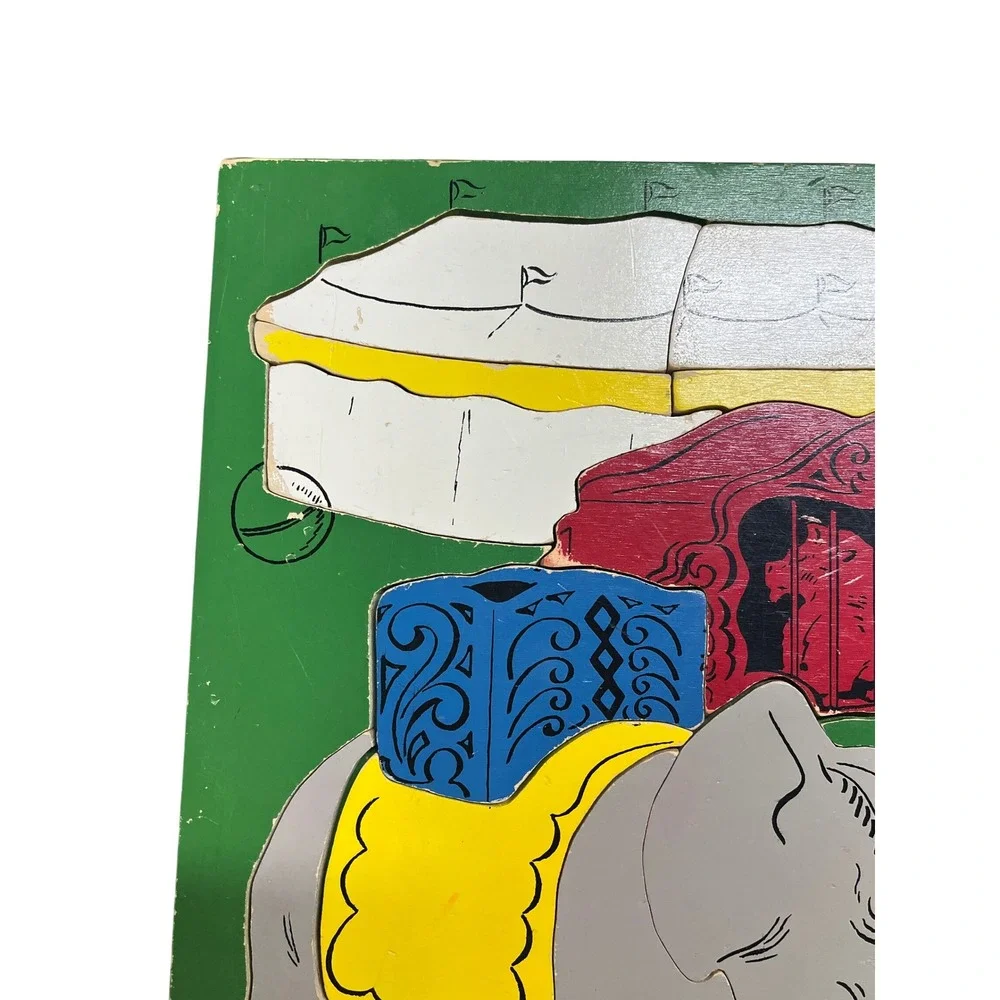 Playskool perfect decorative features