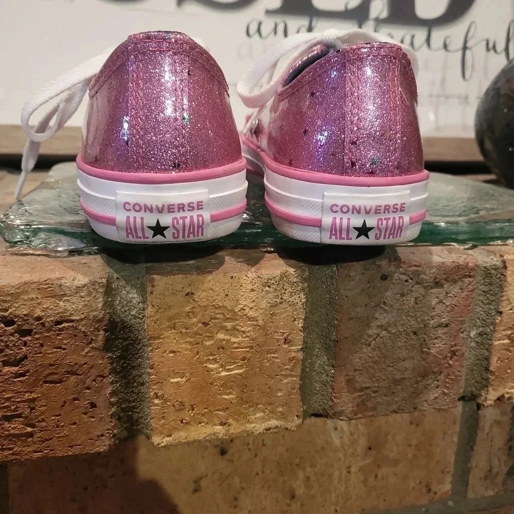 Converse junior shoes