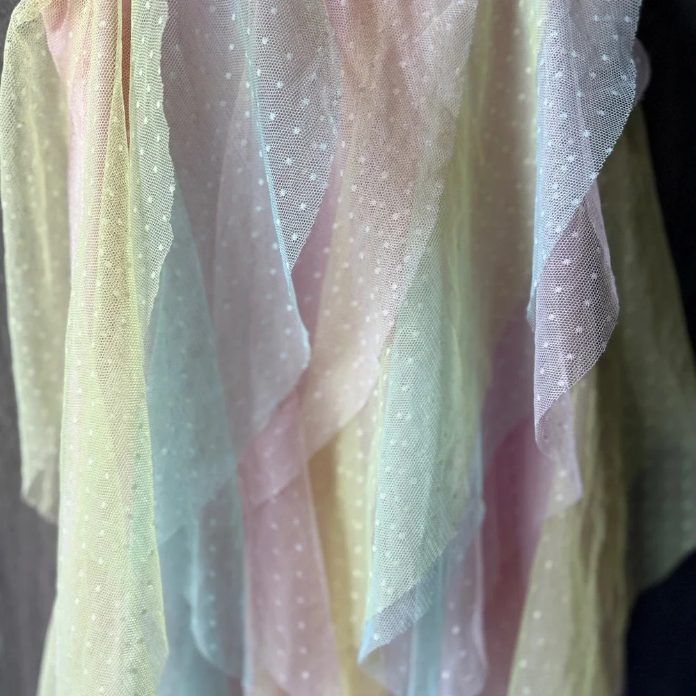 Tahari details brand