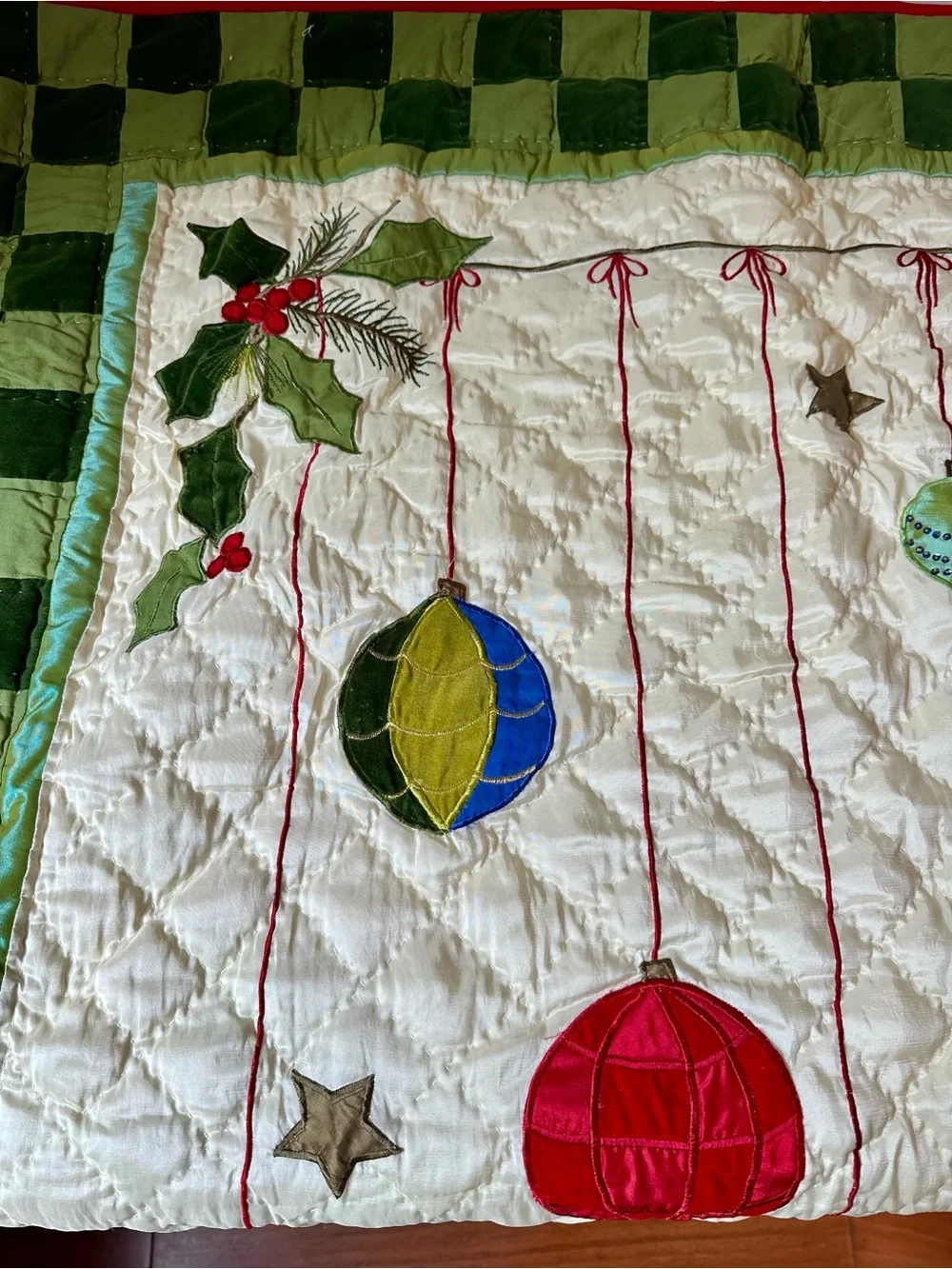 N/A christmas quilt
