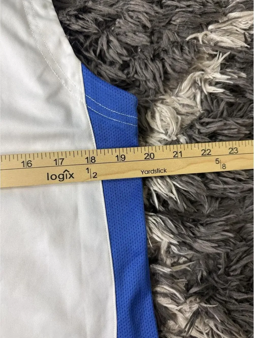 Nike crew closure made