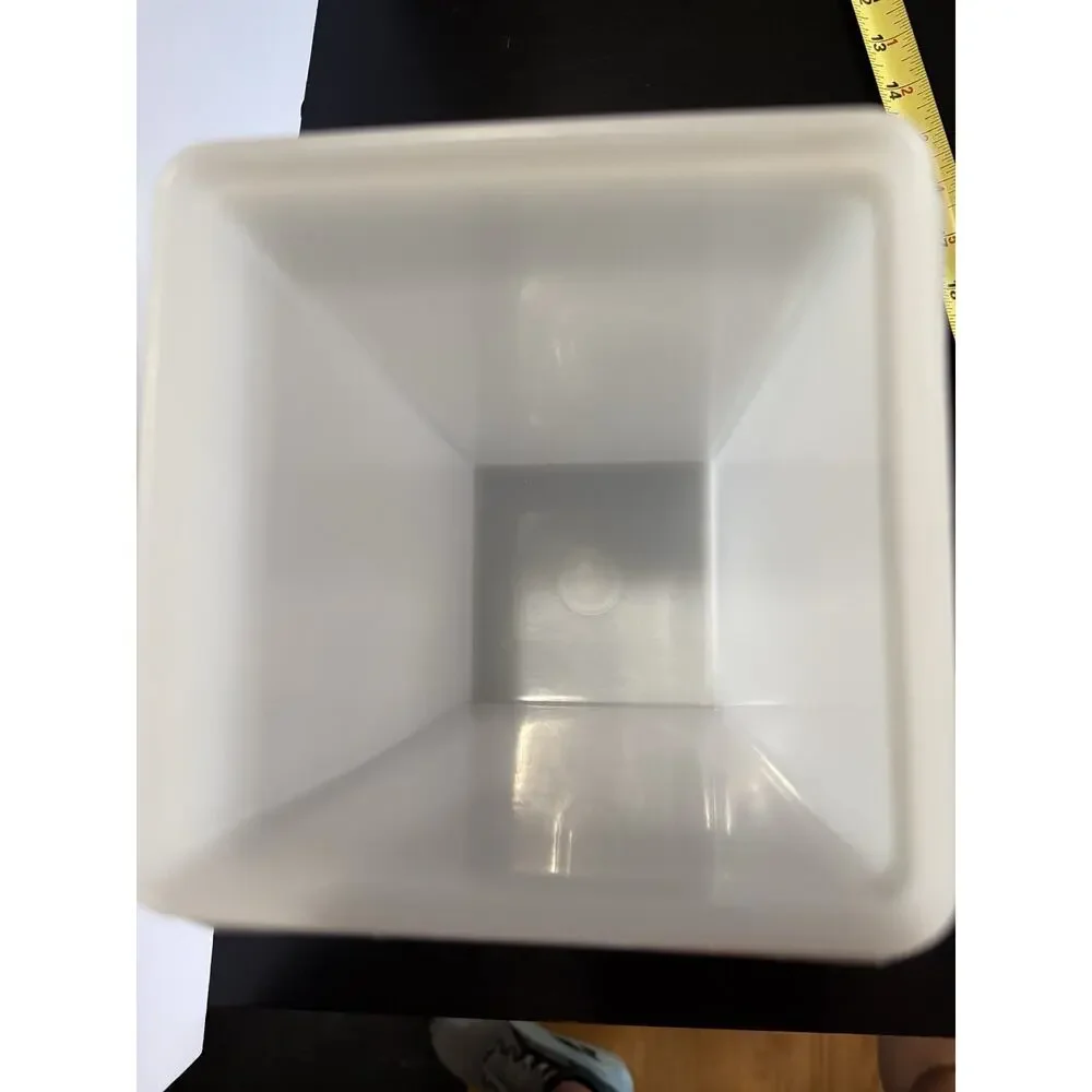 Tupperware vintage modular