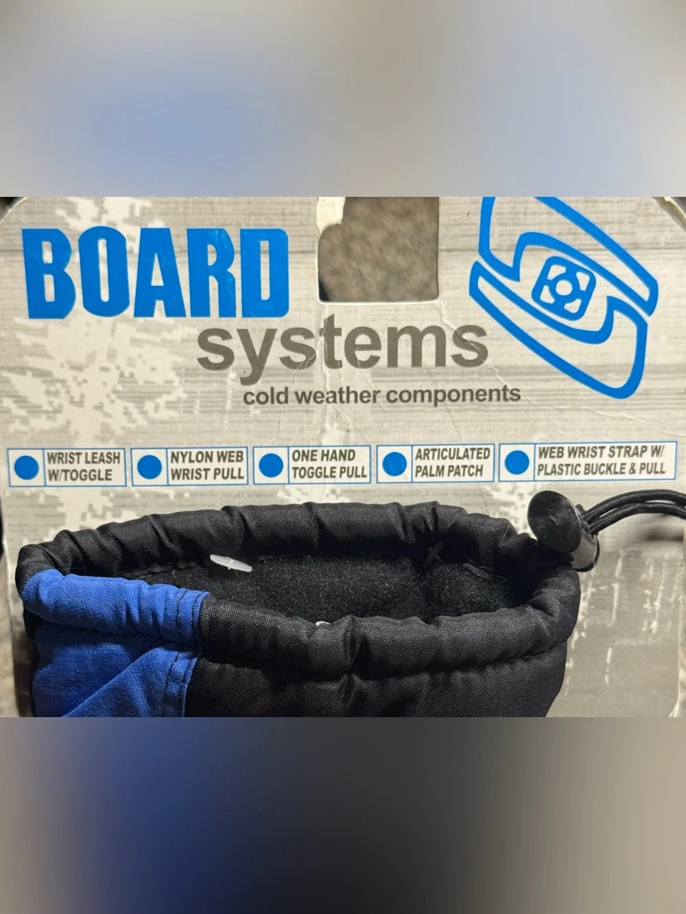 3M Thinsulate Board systems Kids Black and Blue Insulated Snow Gloves