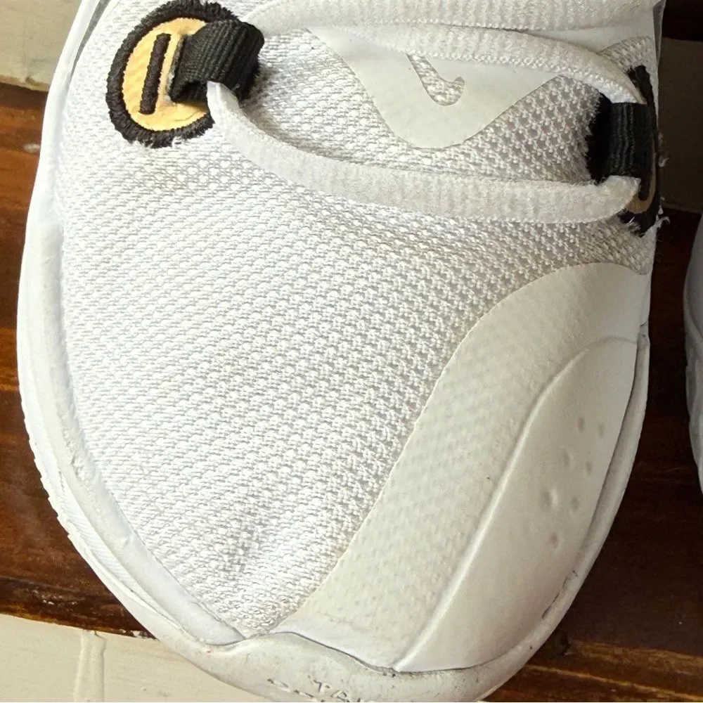 Nike kids air
