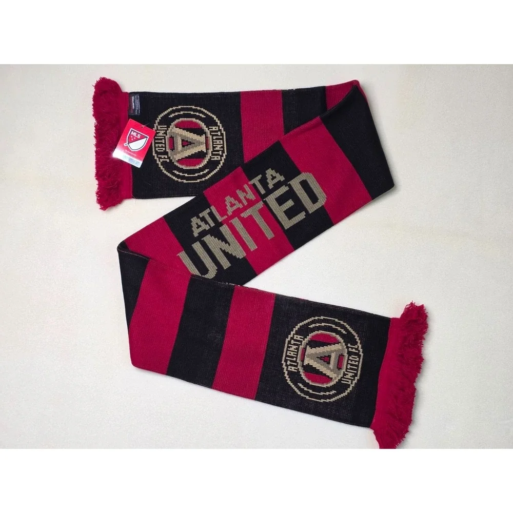 Ruffneck Scarves brand new