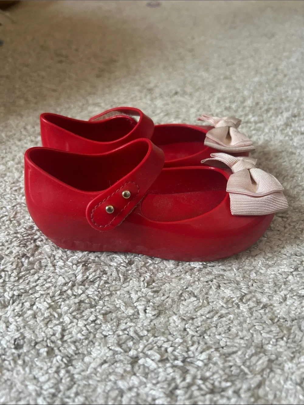 Mini Melissa Red Mary Jane Flats with Pale Pink Bows