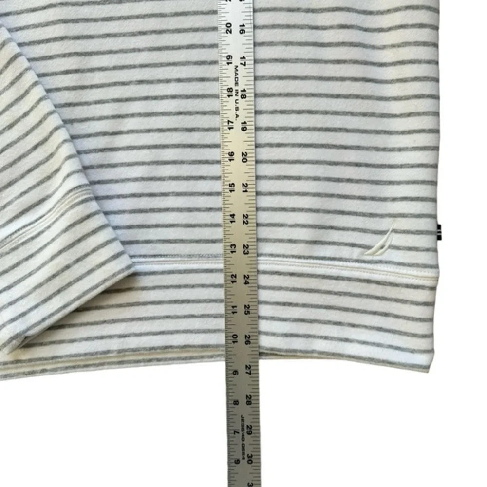 Nautica large sweater