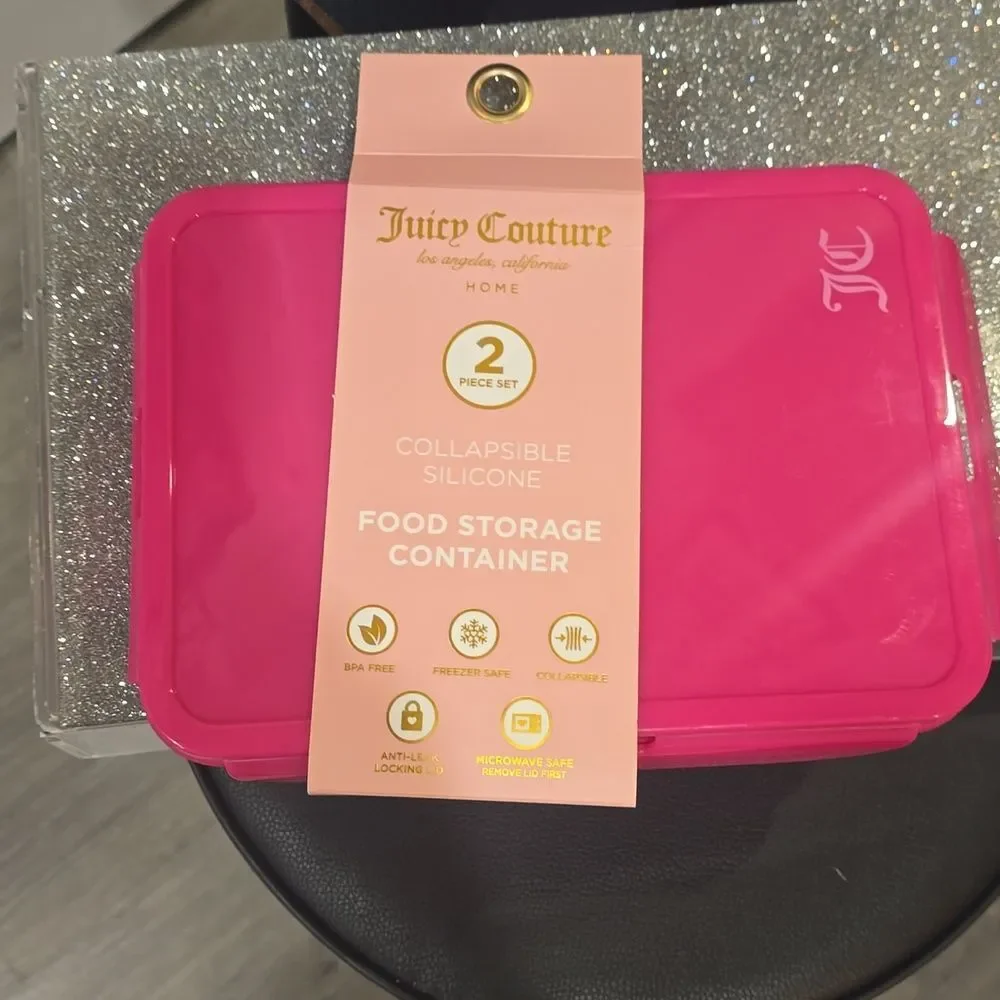 Juicy Couture bright pink