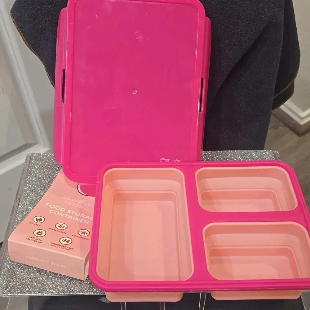Juicy Couture bright pink