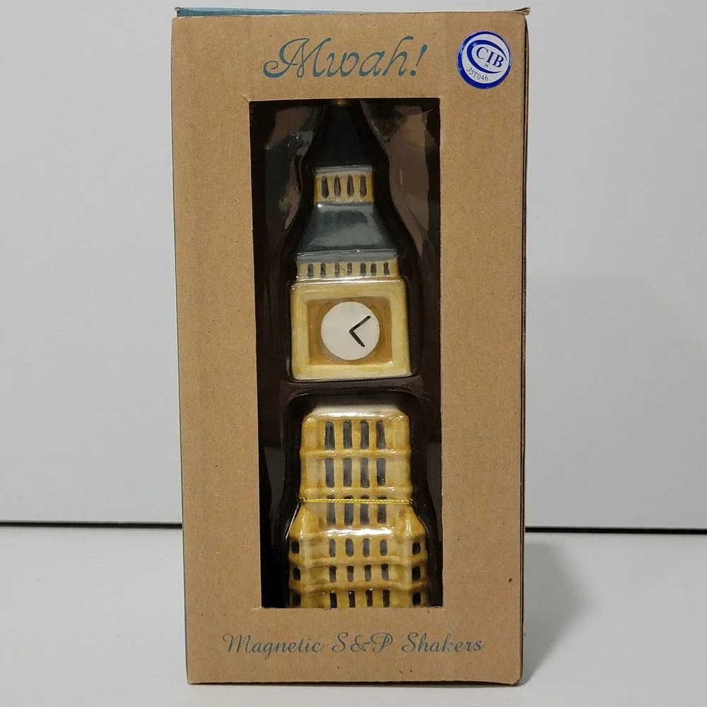 Westland Giftware Mwah! Big Ben London Magnetic Salt and Pepper Shakers NEW