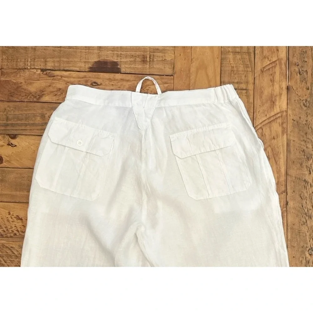 Essence Men features pants