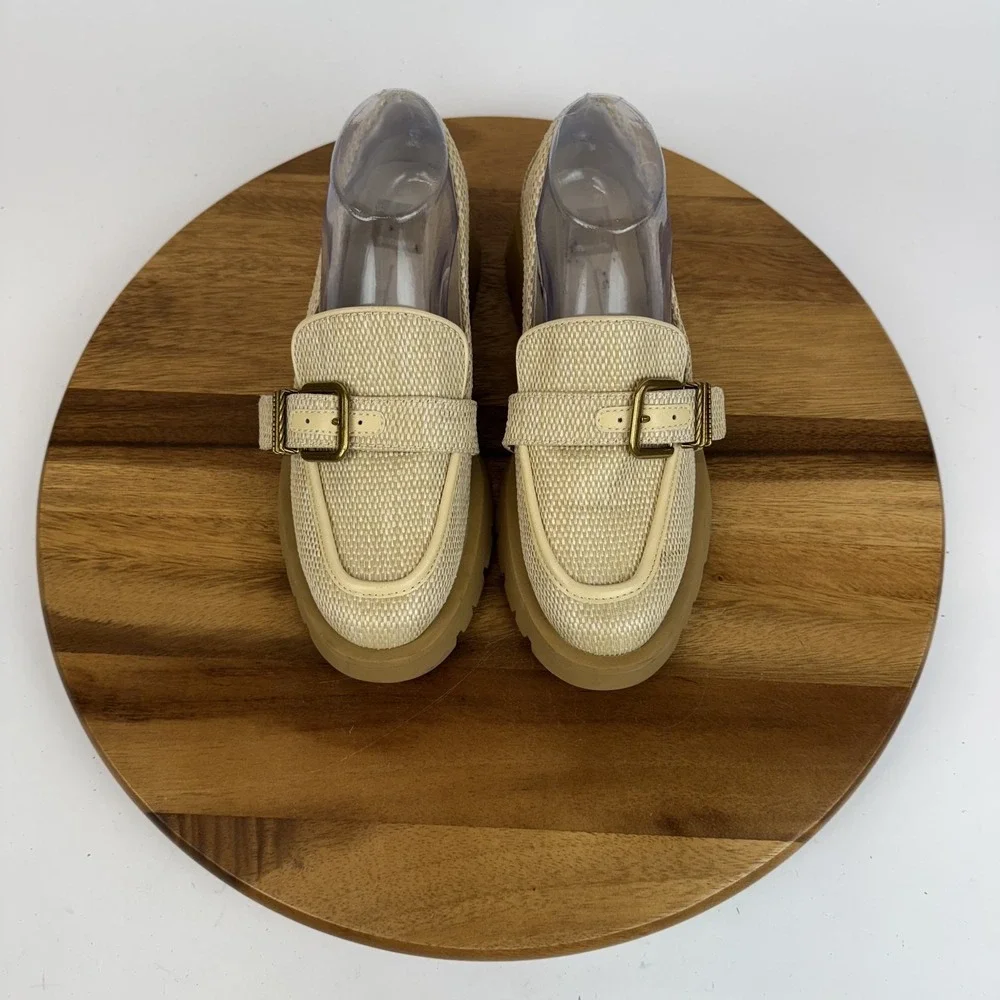 Dolce Vita size standard
