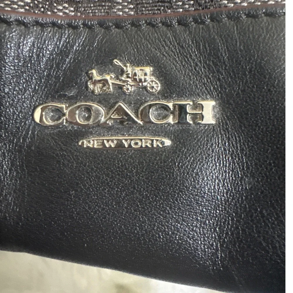 Coach comfortable straps