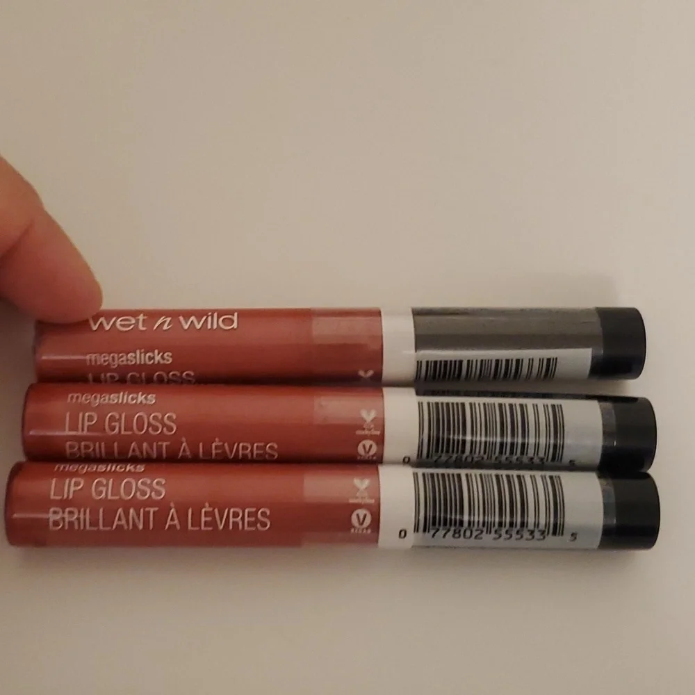Wet n Wild Lip Gloss MegaSlick  Set of 3 Lip Gloss‎ Rasp Berry Voice