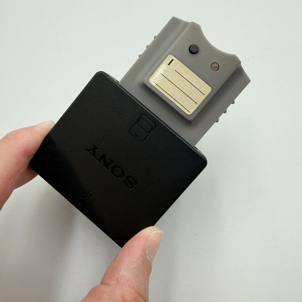 Sony surface connection label