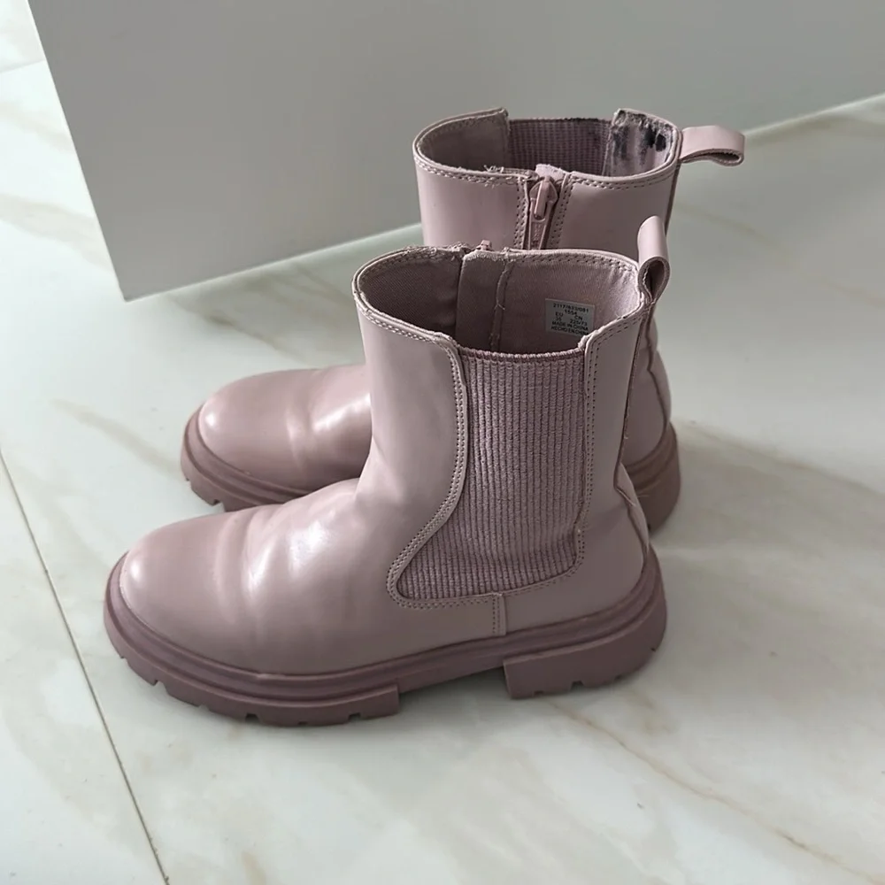 Zara eu 35