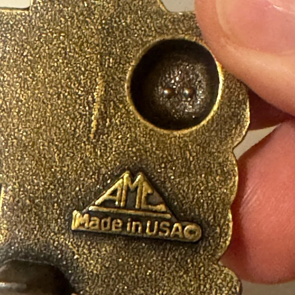 Vntg. Miniature Molded Brass Frame 2.0
