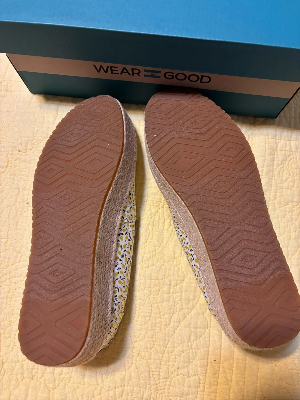 Toms slip espadrilles