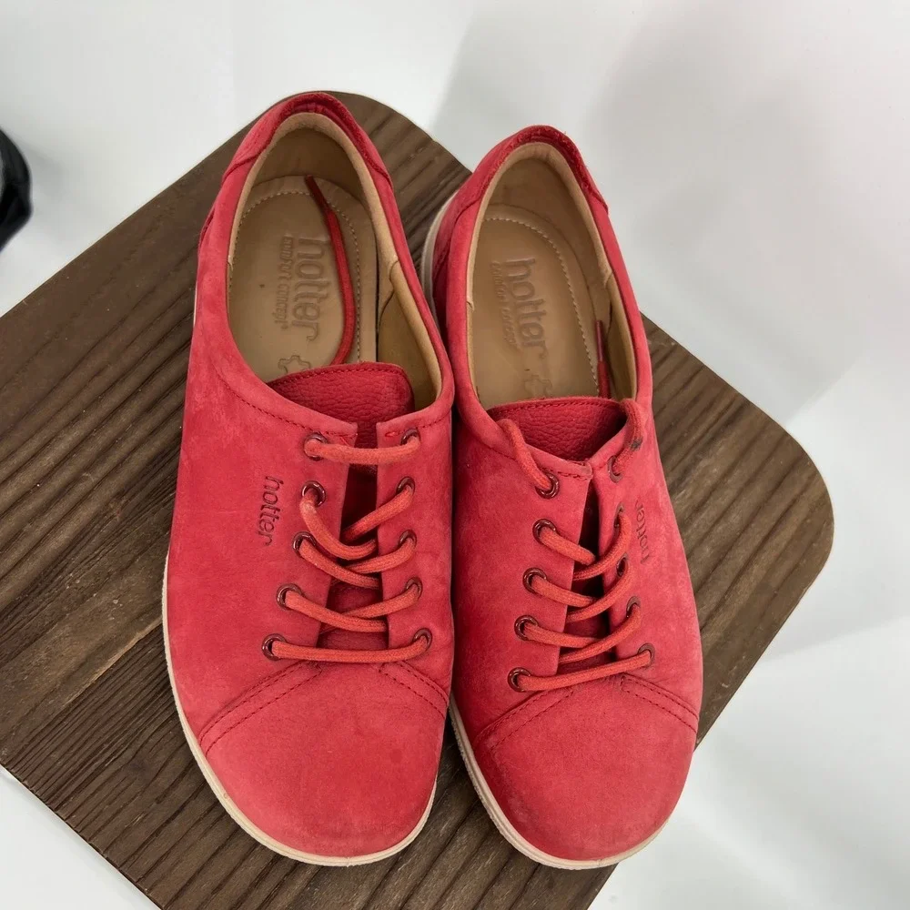 Hotter Dew Red Nubuck Leather Lace Up Sneakers Womens 8 EEE Wide Fit Comfort