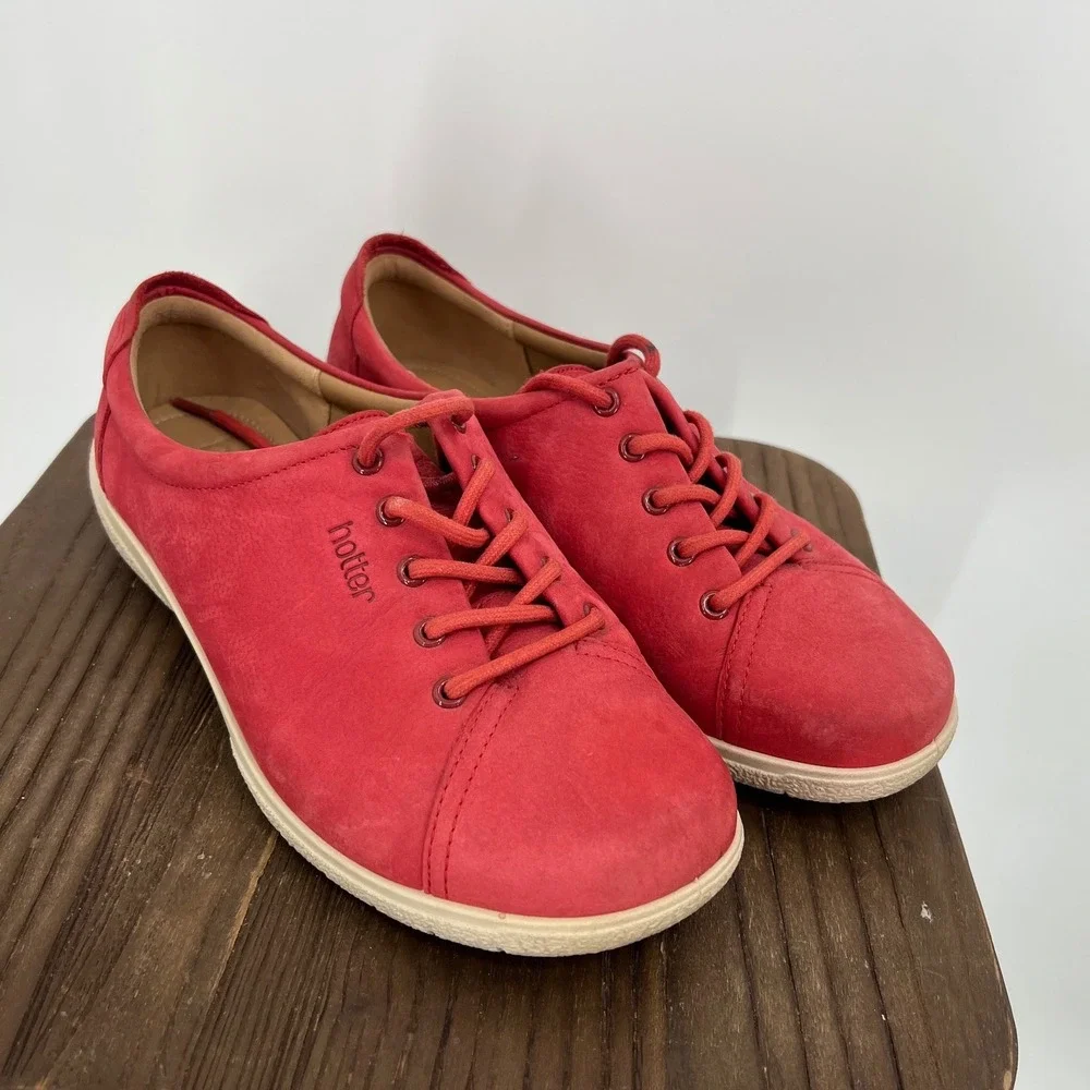 Hotter Dew Red Nubuck Leather Lace Up Sneakers Womens 8 EEE Wide Fit Comfort