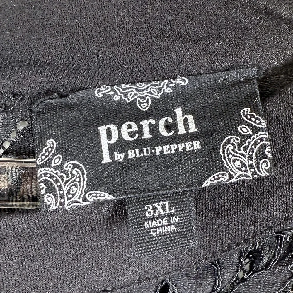 Blu Pepper perch by