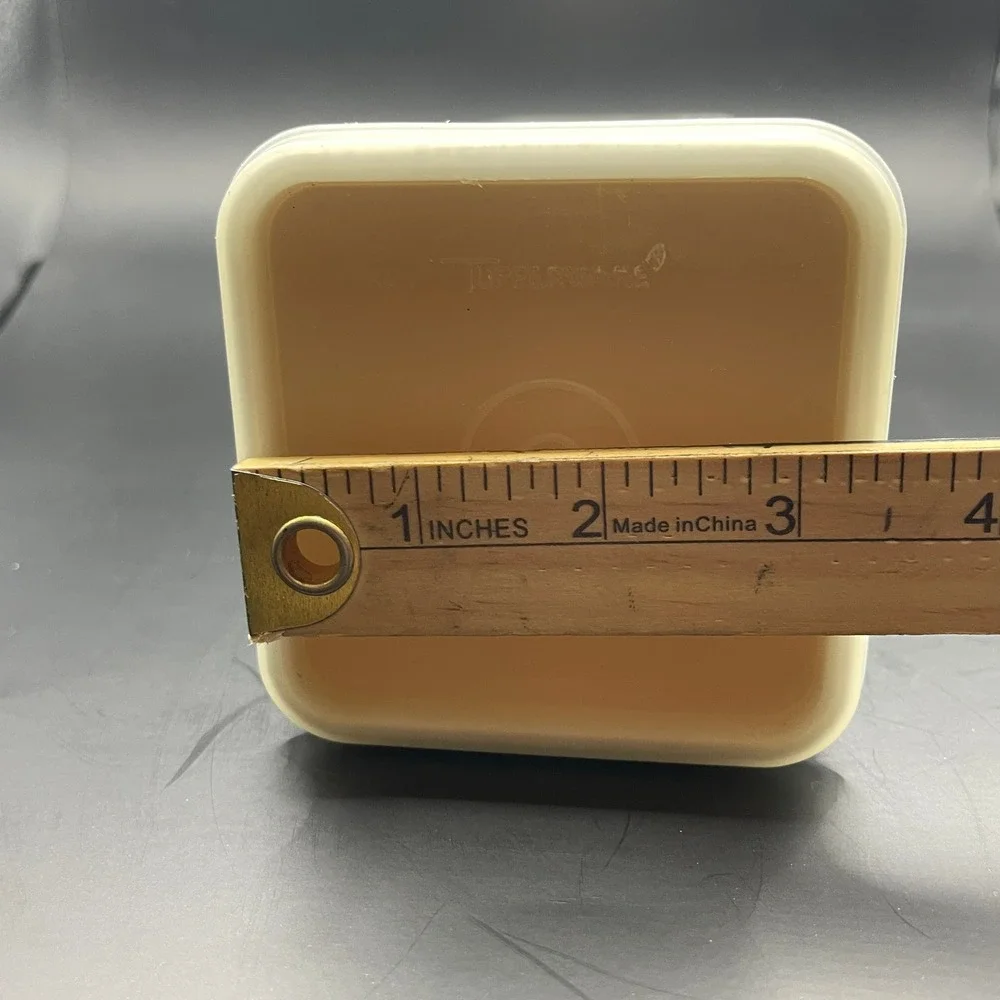 Tupperware measurements height