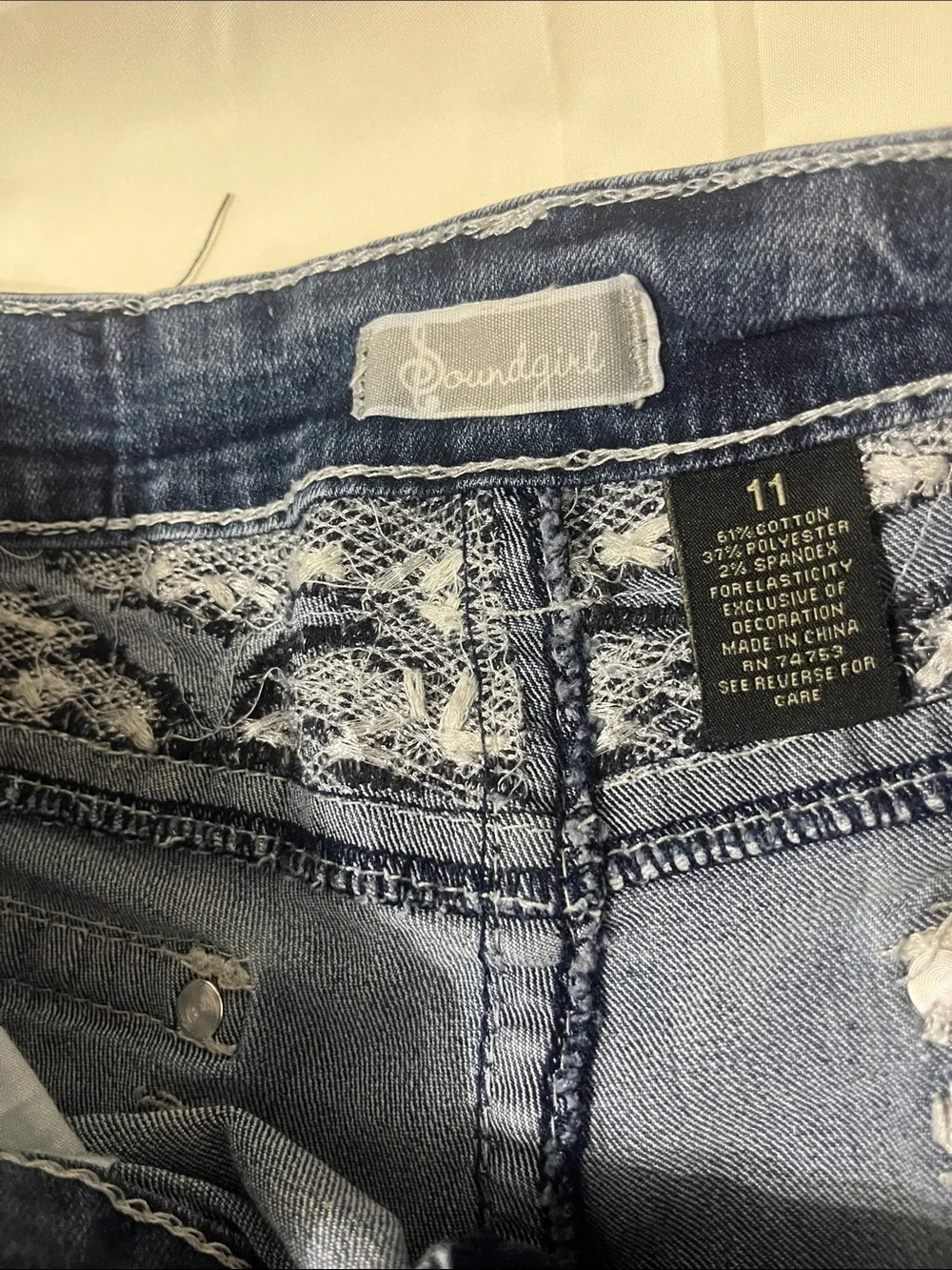 Soundgirl blue tops