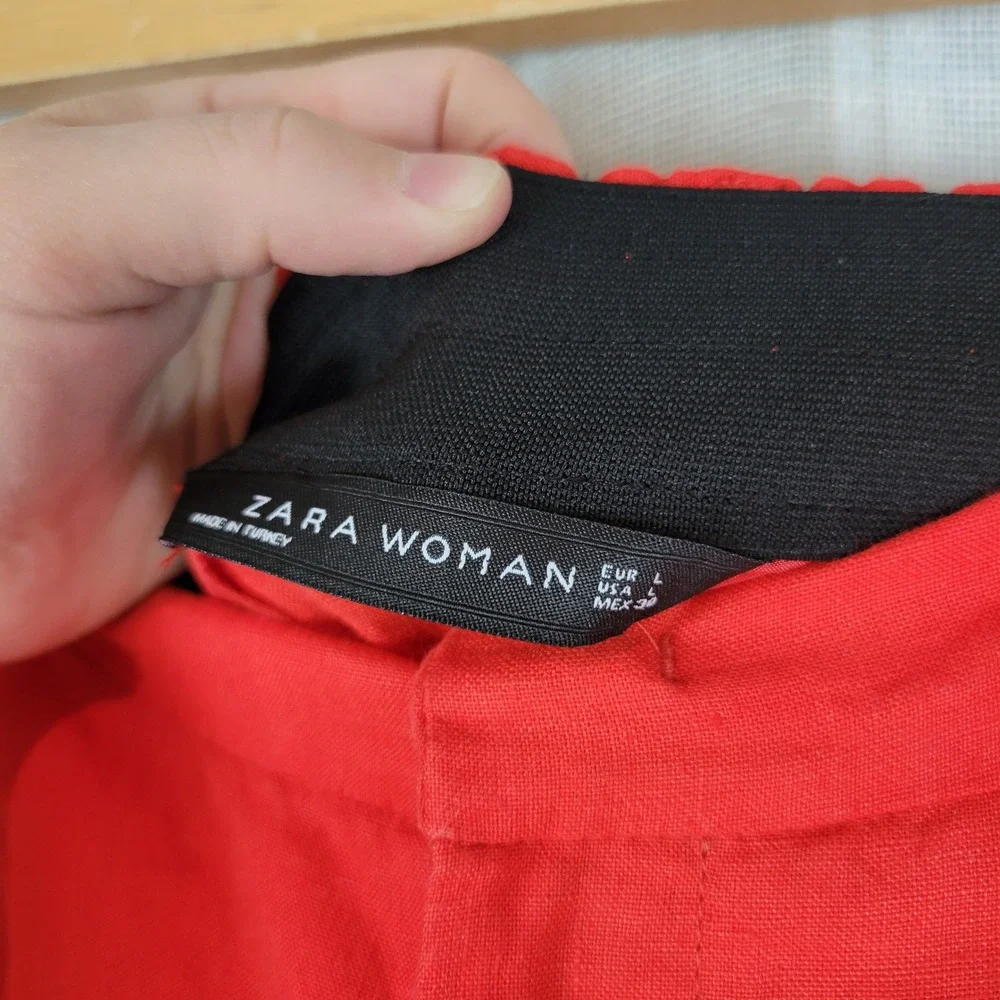 Zara excellent small
