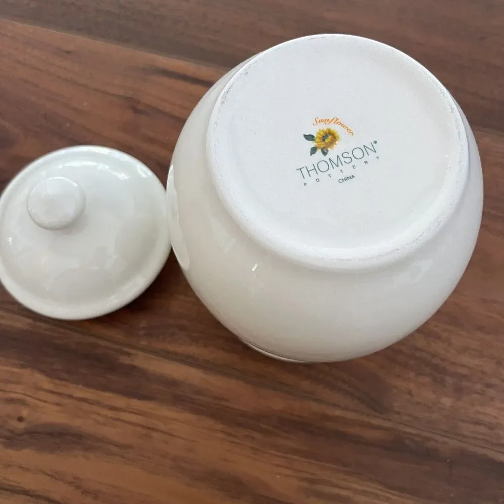 Vintage Thomson Pottery Sunflower Cookie Jar Canister and Lid 6 ⁷⁄₈